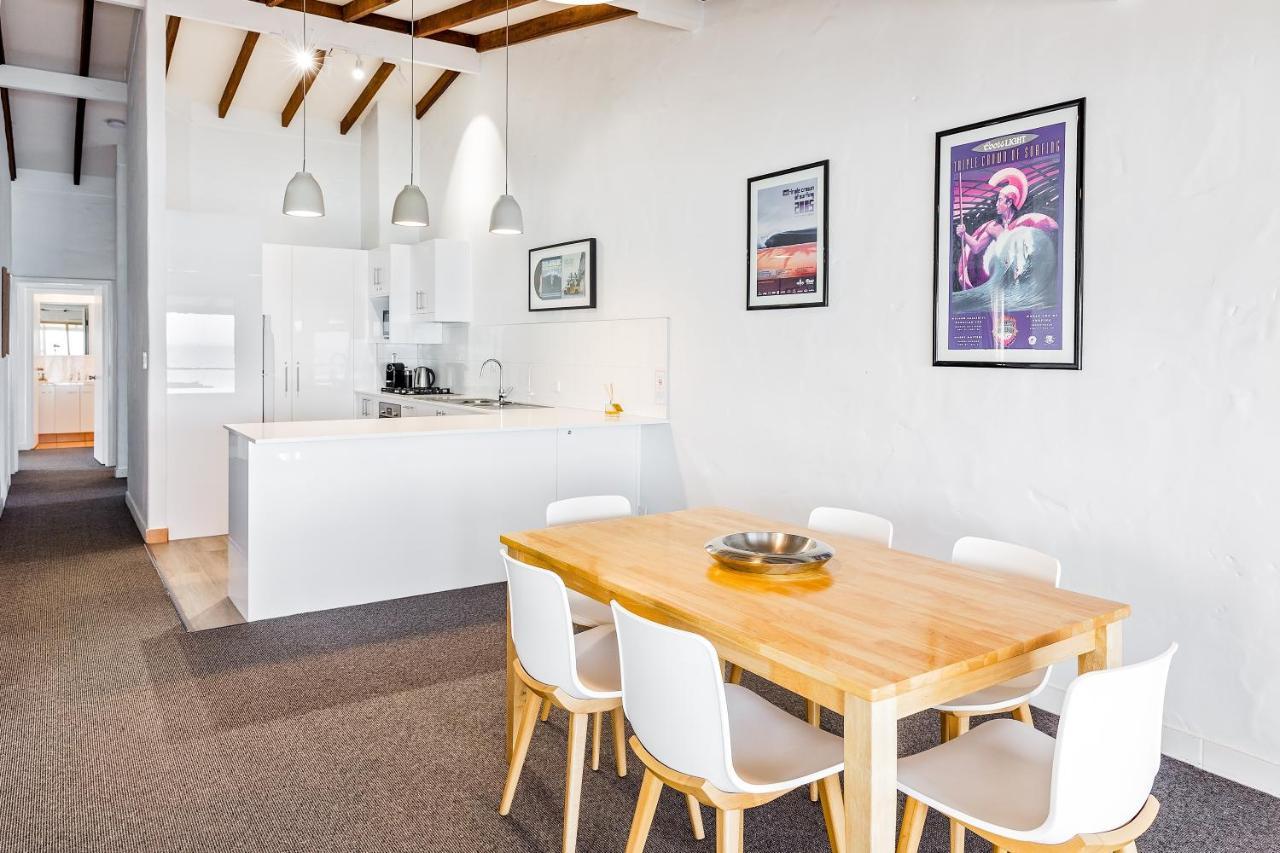 Canal Rocks Beachfront Apartments 얄링업 외부 사진