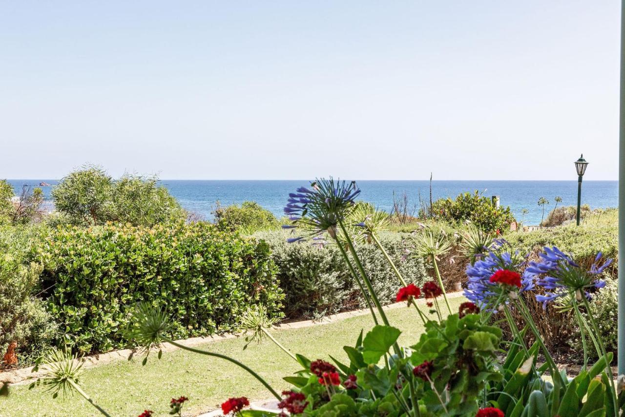 Canal Rocks Beachfront Apartments 얄링업 외부 사진