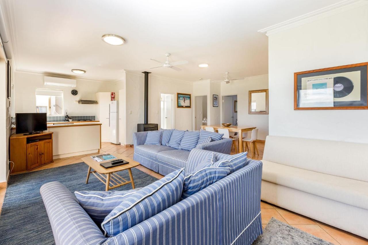 Canal Rocks Beachfront Apartments 얄링업 외부 사진