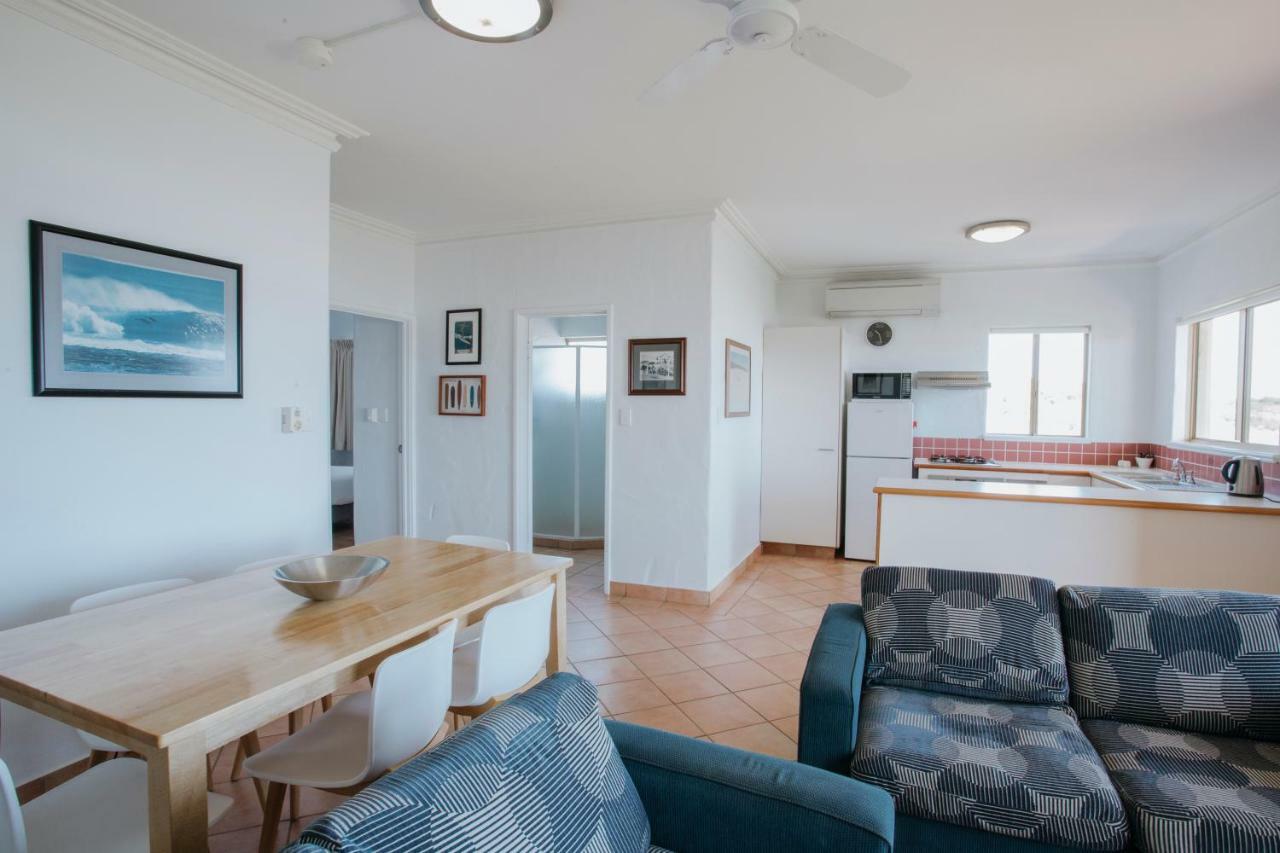 Canal Rocks Beachfront Apartments 얄링업 외부 사진